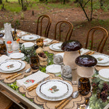 Set de Vajilla con Platos Trinche de Rayas Gris y Platos para Ensalada con Morillas y Borde de Ondas. Set para 4 personas