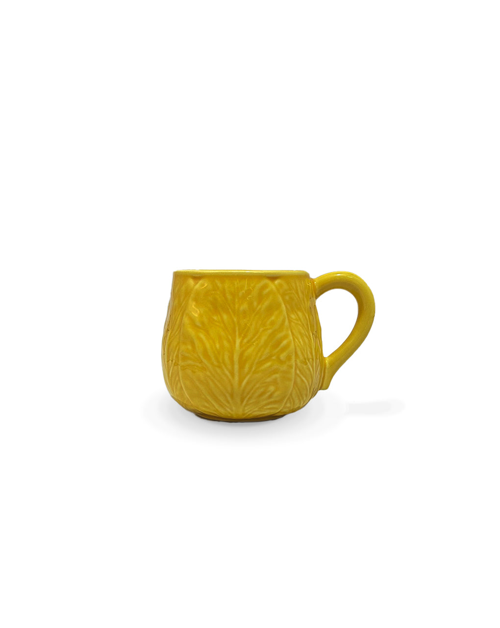 Taza tipo mug para café o té de cerámica en amarillo con forma de hojas de repollo, marca Zash