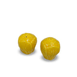 Sal y pimentero de cerámica color amarillo con forma de hoja de repollo, marca Zash