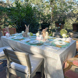 Set de Vajilla con 4 Platos Trinche de Guirnalda con Borde de Flores con 4 Platos de Ensalada con Conejo.