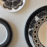 Set Completo Vajilla Identidad en color Negro. Set para 4 personas