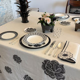 Mantel de Mesa Rectangular en Lino Blanco con Flores Rojas 3.7 x 2.7m