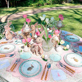Set de Vajilla Spring Bunny con 4 Platos Trinche con Borde de Flores, 4 Platos para Ensalada con Conejo y 4 platos para Pan con Guirnalda de Flores.