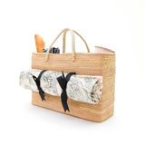 ZASHPACK para Picnic con Bolsa Agua D' Mar: 1 Mantel Completo, 4 Platos de Ensalada de Peltre, 4 Tarritos de Peltre, 4 Cucharas, 4 Tenedores, 4 Servilletas Bordadas, 1 Destapador