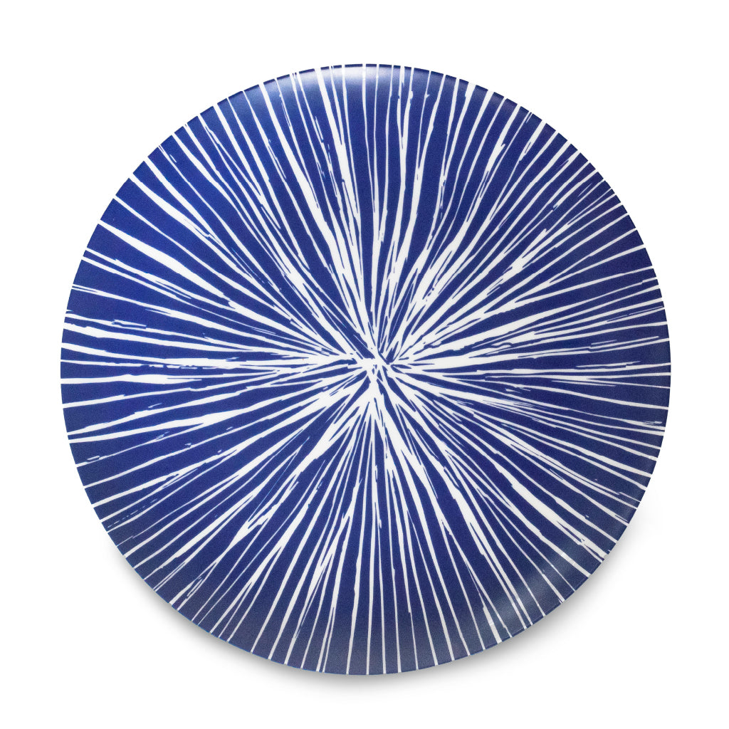 plato grande trinche azul con rayas blancas de porcelana marca Zash