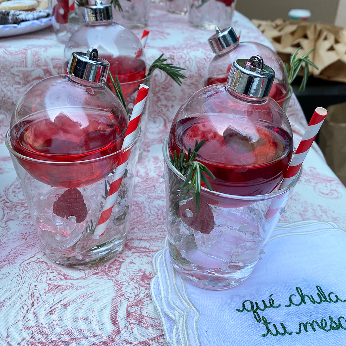 CHRISTMAS CRANBERRY DRINK