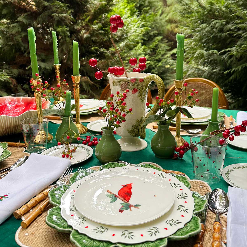 Jarra Navideña con Decoración de Pinos y Fresas de Bordallo Pinheiro