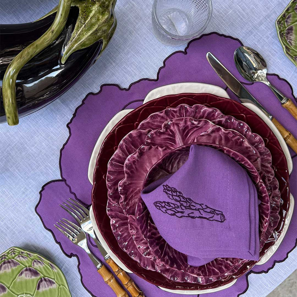 Plato Trinche Amazonia Color Burgundy de Bodallo Pinheiro. Set de 4