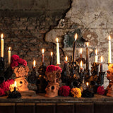 Candelabro Artesanal en Forma de Catrina Color Negro de Barro