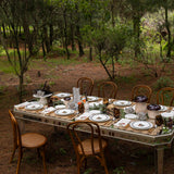 HONGO HARVEST ZASHPACK: Plato para Ensalada con Morilla y Borde de Ondas y Servilleta en Lino Color Crudo con Bordado de Hongos. Set para 4 personas