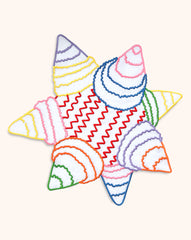 Individuales Posada en Lino Blanco con Bordado de Piñata de Colores. Set de 4