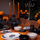 Candelabro Artesanal en Forma de Catrina Color Negro de Barro
