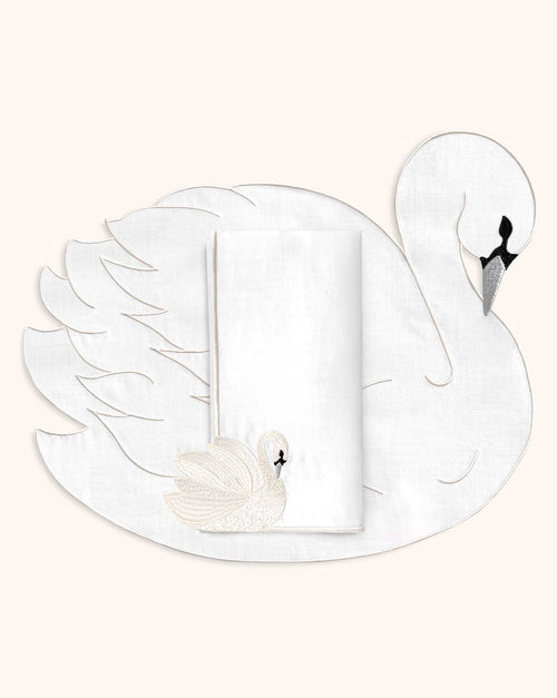 Set de Mantelería con 4 Servilletas Cisne y 4 Individuales Cisne.