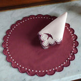 Set de 4 Servilletas Little Daisy Bordado Golondrina en Lino Palo de Rosa