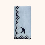 Set de 4 Servilletas Little Daisy Bordado Golondrina en Lino Azul
