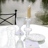 Coctelera de Cisne en Lino con Bordado Ivory. Set de 4