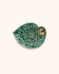 Plato Hoja Begonia con Mariposa 20 cm.