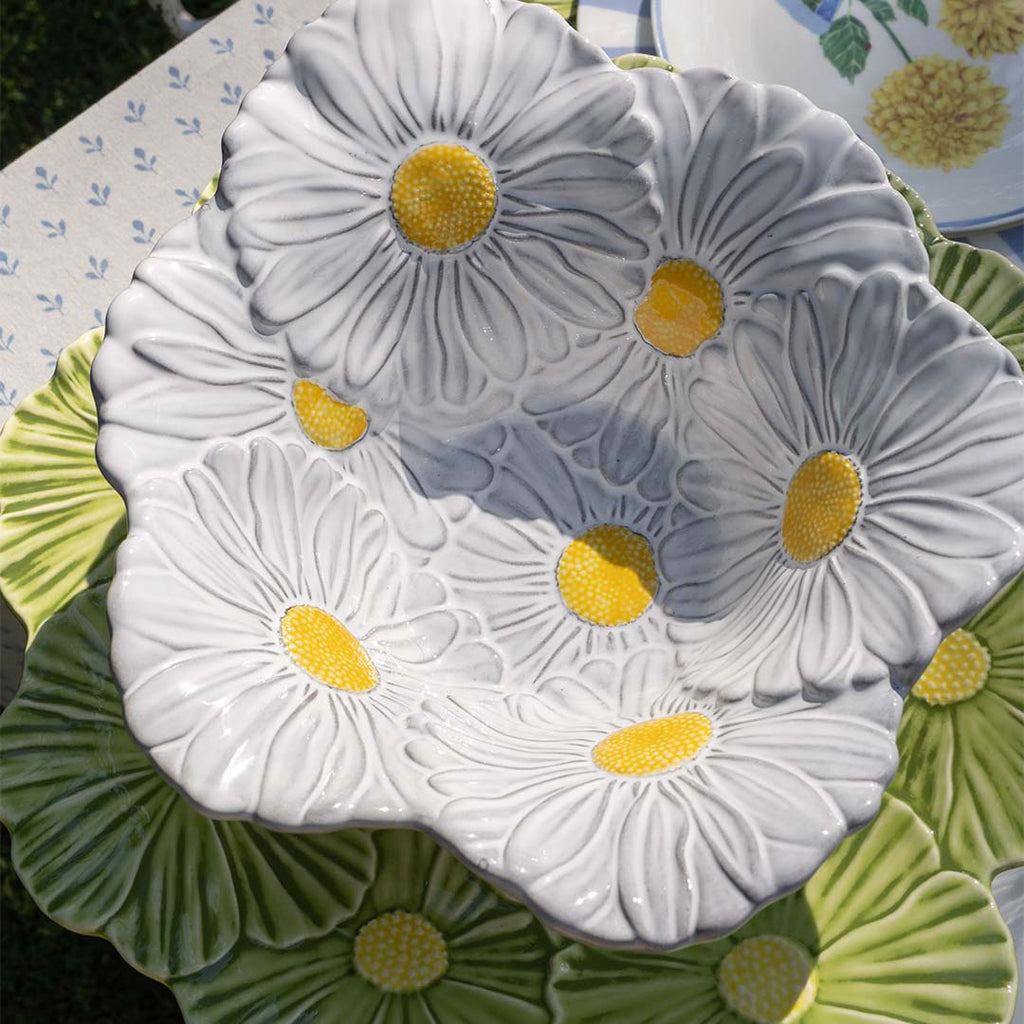 Bajo Plato Margaritas Verdes y Amarillo. Set de 4