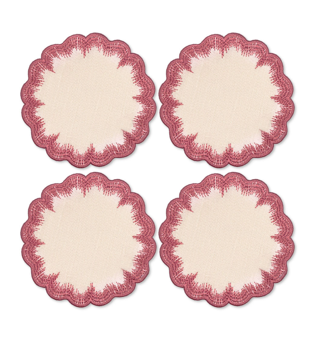 Coasters Vivi en lino rosa con bordado de pelitos en las orillas, marca Zash
