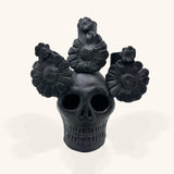 Candelabro Artesanal en Forma de Catrina Color Negro de Barro