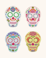 Cocteleras Calaverita de Azúcar en Lino de Blanco, Amarillo, Rosa y Azul con Bordado de Colores. Set de 4