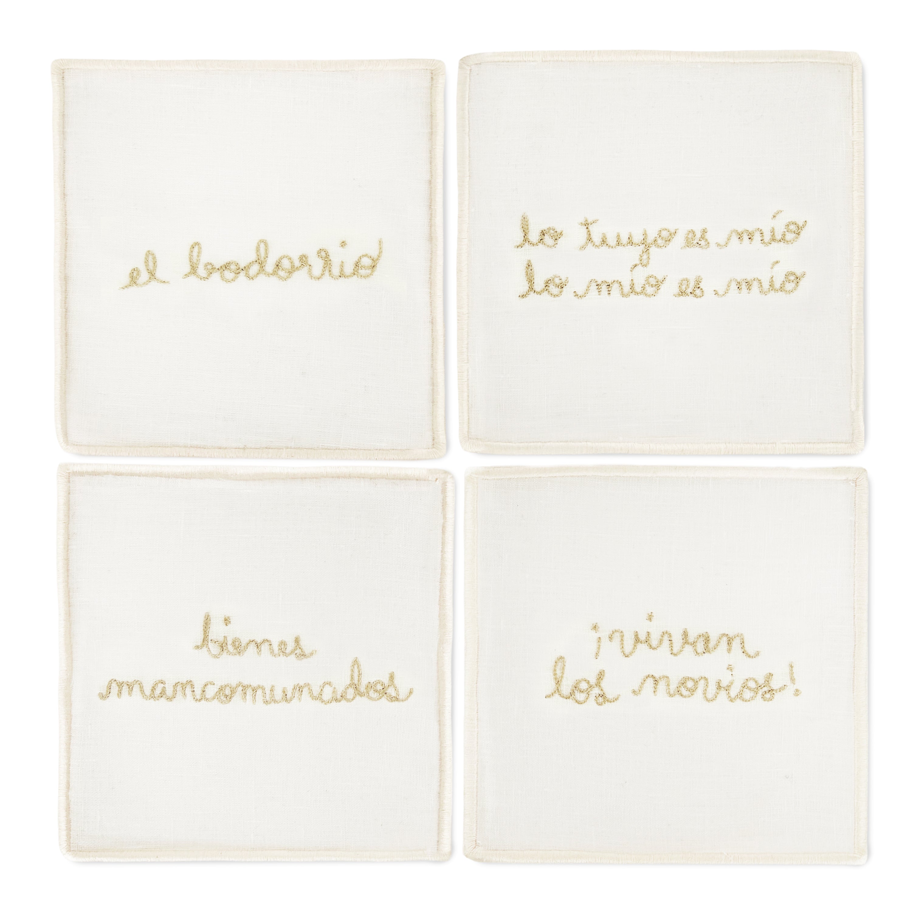 Servilletas cocteleras bordadas con frases de novios y boda de la marca Zash