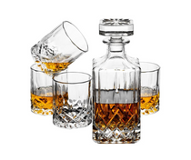 Licorera con vasos de cristal cortado marca Vista Alegre