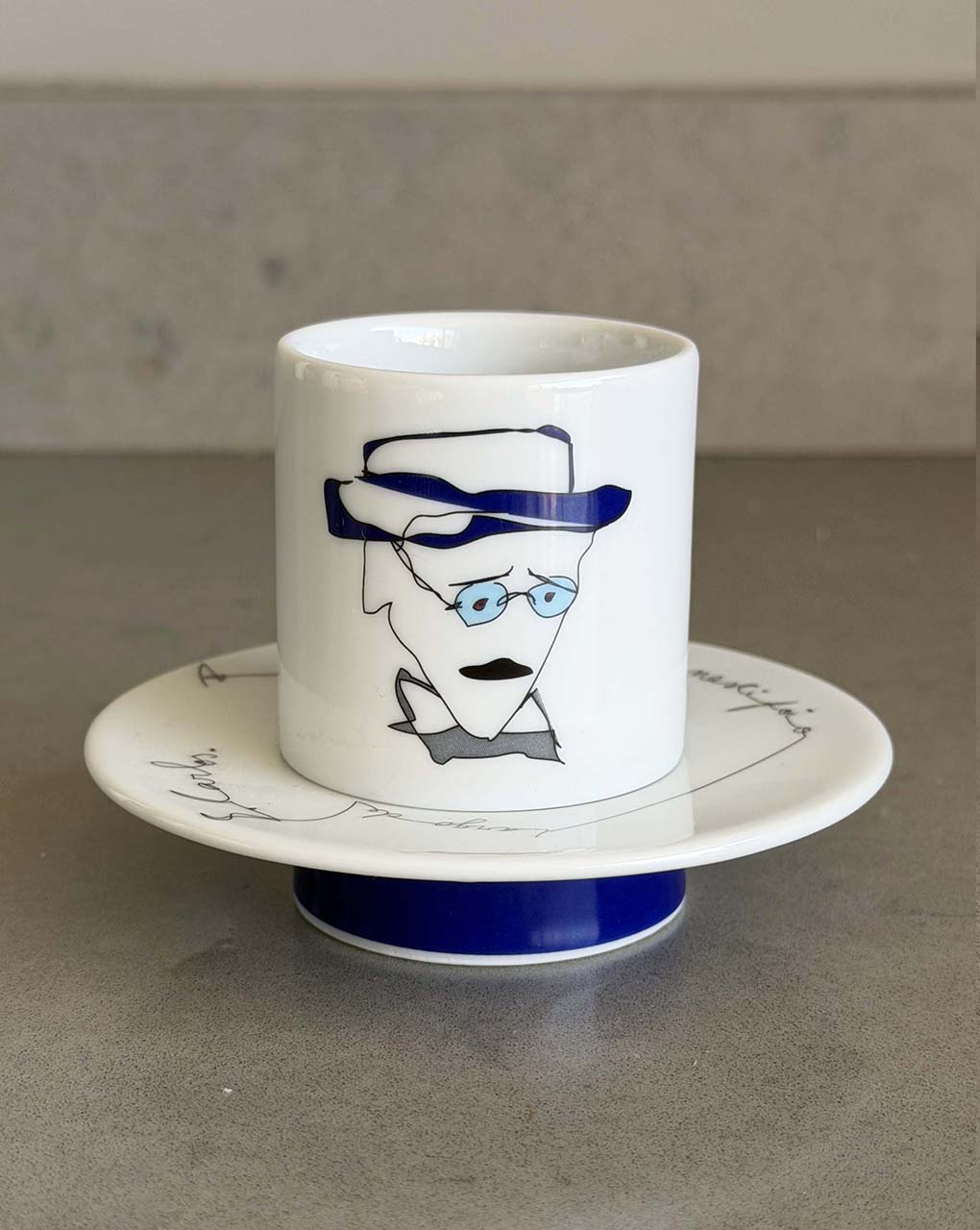 Tazas Heteronimos