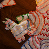 Cocteleras Posada en Lino Blanco con Bordado de Piñata y Burrito de Colores. Set de 4