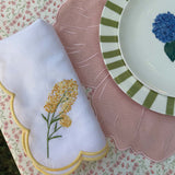 Servilleta Big Daisy en Lino Blanco con Bordado de Flor en Amarilla . Set de 4