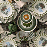 Plato Trinche Candy Cane Verde con Platos de Ensalada Leopardo con Sombrilla Azul, Platos de Pan Cheetah. Set para 4 personas
