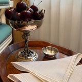 Cocteleras Jimmy en Lino Blanco con Bordado en Ivory. Set de 4