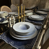 Individual Talismán Rectangular en Lino Azul Marino con Bordado Plateado. Set de 4