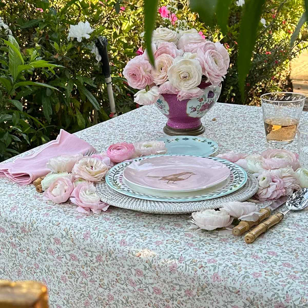 Set Vajilla completa Garden Bird con 4 Platos Trinches con Borde de Flores, 4 Platos de Ensalada Pájaro Pink y 4 Platos de Pan Menta con Guirnalda de Flores