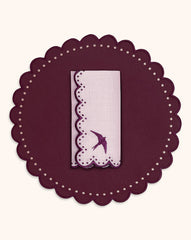 Set de Mantelería con 4 Individuales Paloma Vino y 4 Servilletas Paloma Rosa