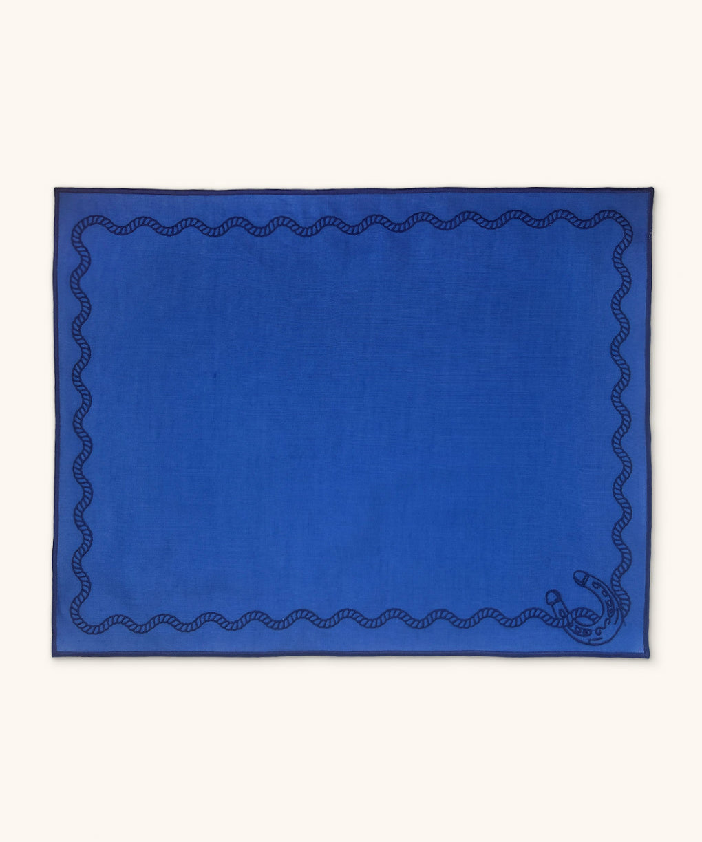 Individual Rectangular en Lino Azul con Bordado de Cuerda y Herradura. Set de 4