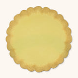 Individuales Vivi en Lino Amarillo con Bordado de Pelitos. Set de 4