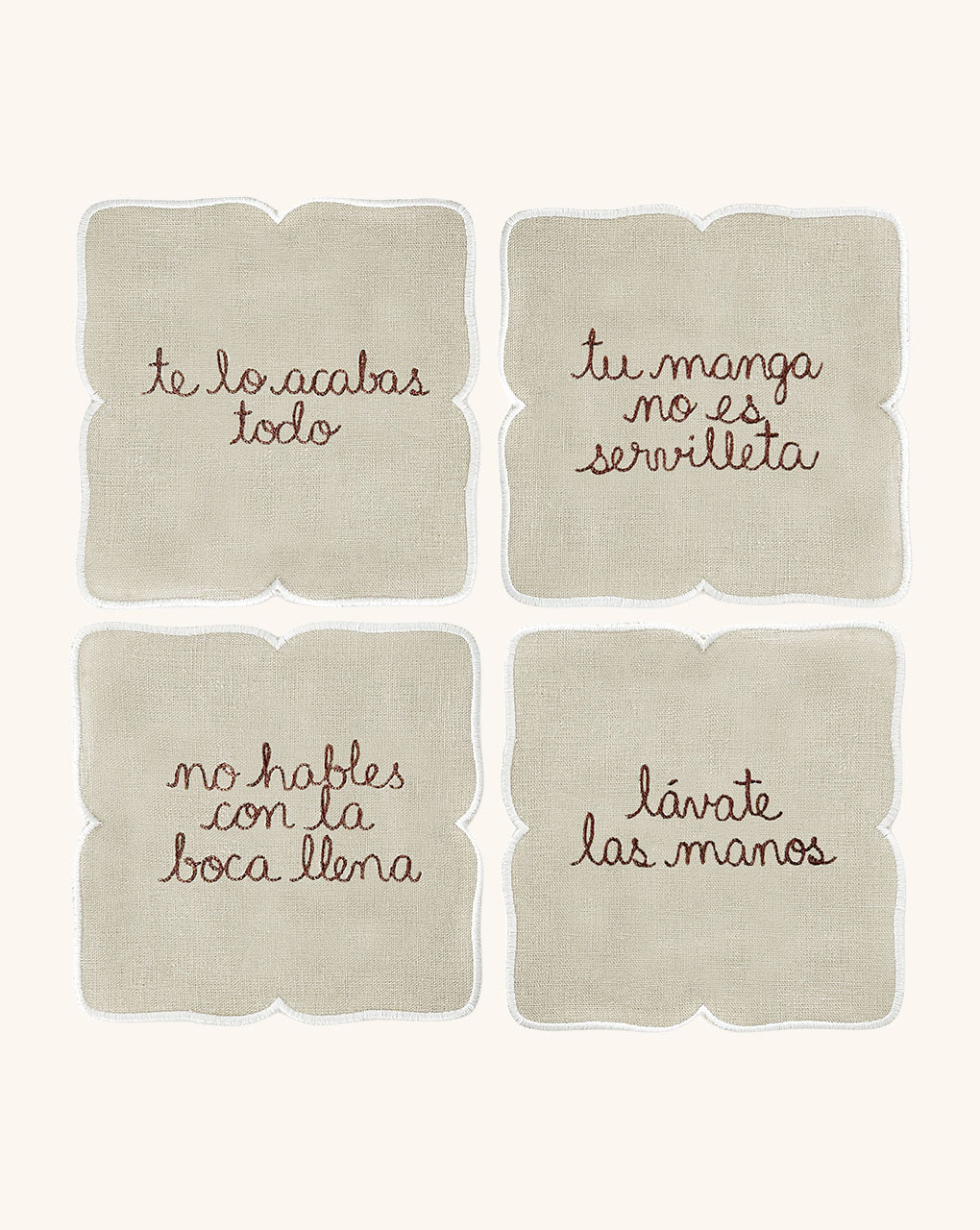 Juego de 4 Servilletas de coctel Bordadas con frases de Buenos Modales Set 3
