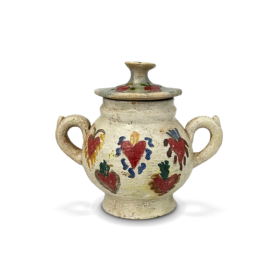 Azucarera artesanal mexicana de barro con tapa, pintado a mano con corazones de milagritos, marca Huakal