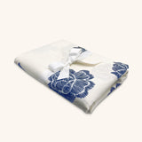 Mantel de Mesa Rectangular en Lino Blanco con Flores Azules 3.7 x 2.7m
