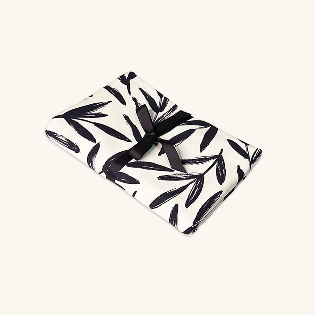 Mantel de Mesa Rectangular con Hojas Negras 2x3 m