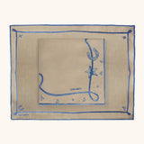 Mantelería Cowgirl con Individuales y Servilletas en Lino Caramelo con Bordado Azul. Set para 4 personas.