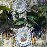 Servilletas Tropic en Lino Arena con Bordado de Flamingo Azul. Set de 4.