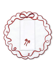 Set de Mantelería Red Bow con individuales y Servilletas en Lino Blanco con Bordado de Moño Rojo. Set para 4 personas