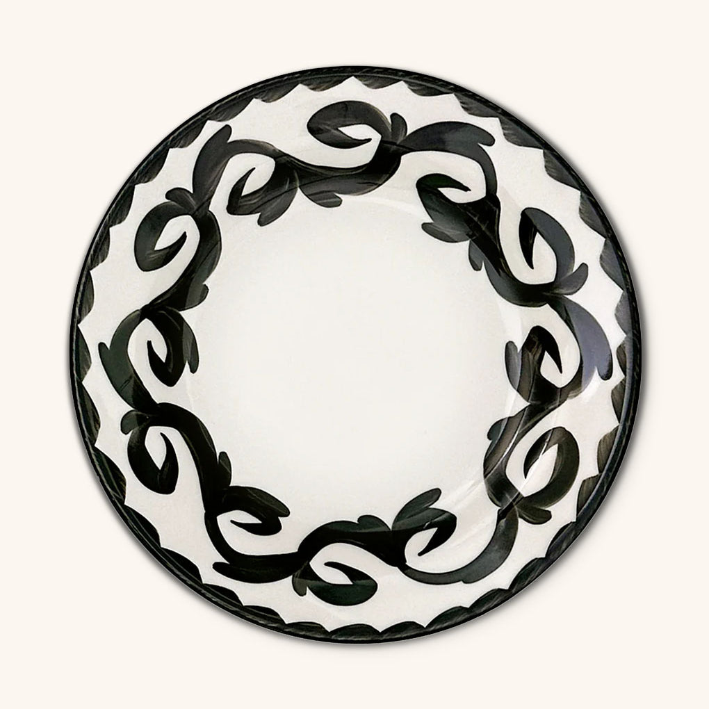 Plato Trinche 26 cm Puebla en Blanco y Negro