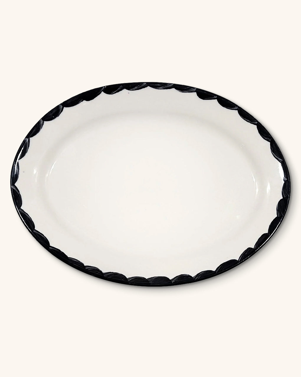 Platón Ovalado 38 cm Puebla en Blanco y Negro