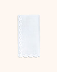 Set de 4 Servilletas Blancas con Bordado de Olas - La Mar