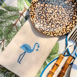 Servilletas Tropic en Lino Arena con Bordado de Flamingo Azul. Set de 4.