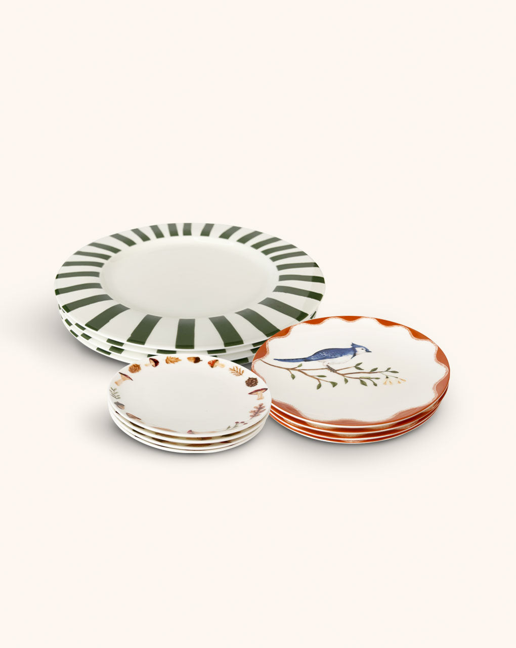 Set de Vajilla con 4 Platos Trinche Candy Cane Verde Bosque, 4 Platos Ensalada Pájaro Azul y 4 Platos Pan con Orilla de Hongos y Hojas