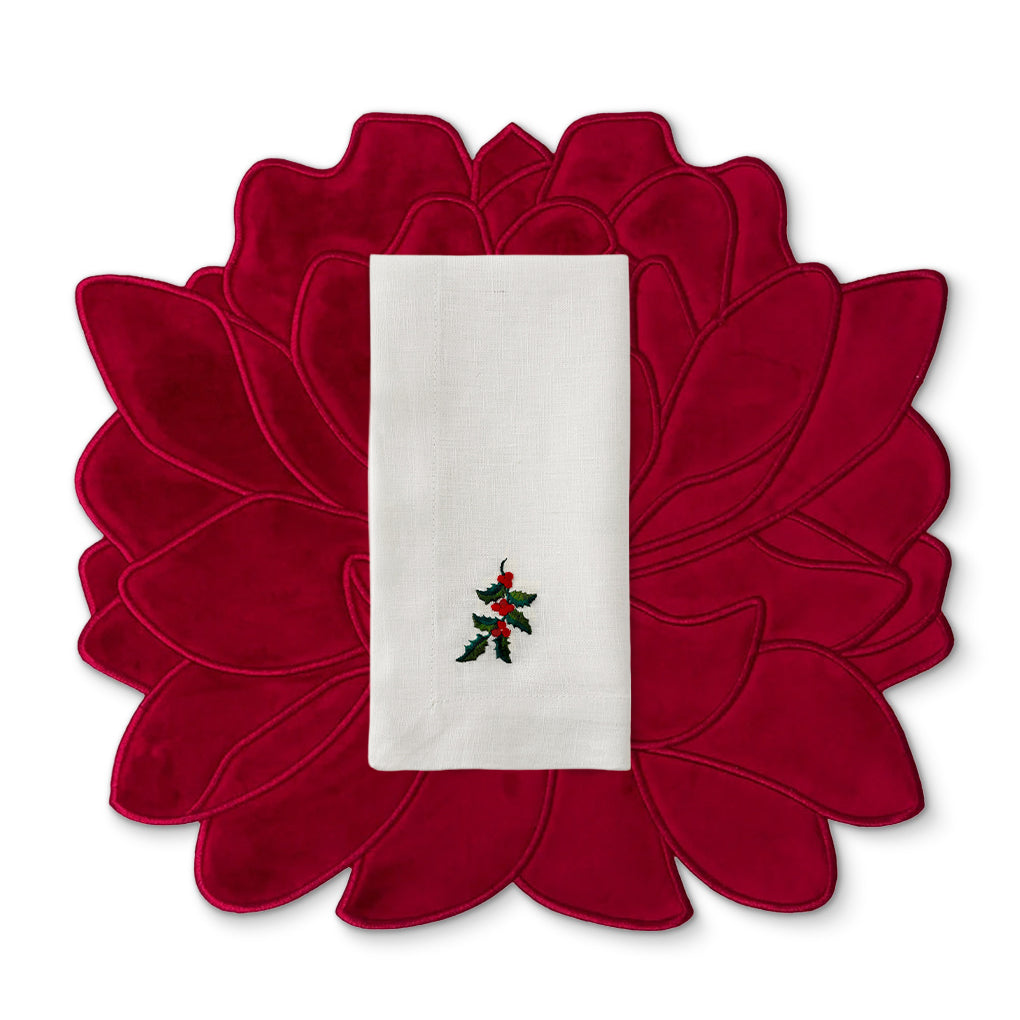 Set de mantelería blossom con individual en terciopelo rojo y servilleta de lino con boradado de cerecitas